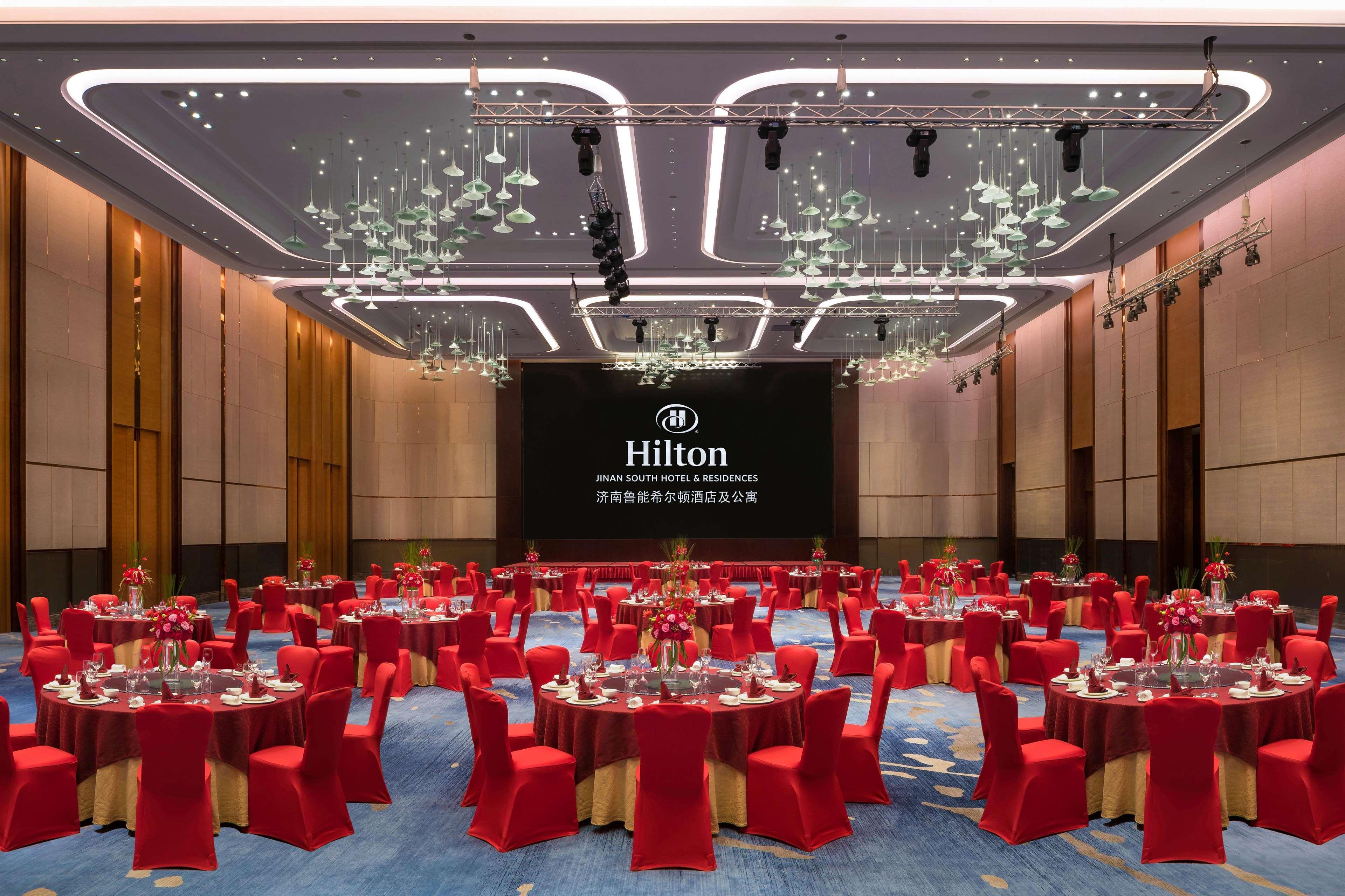Hilton Jinan South Hotel & Residences Extérieur photo